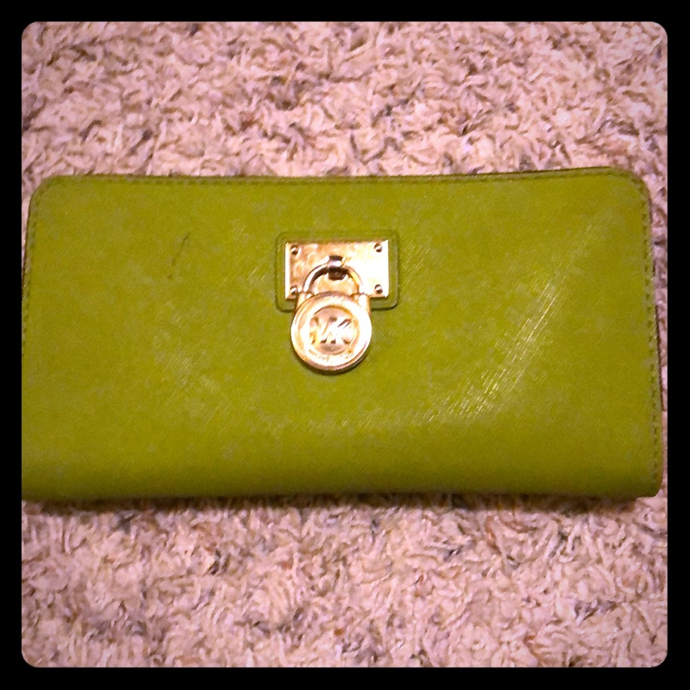 Michael Kors Wallet Lomé Green and Gold
